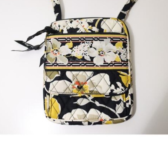 Vera Bradley bag and phone case - Picture 1 of 9